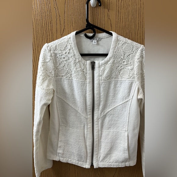 CAbi #715 White Lace Occasion Jacket, Size Medium - Picture 3 of 11